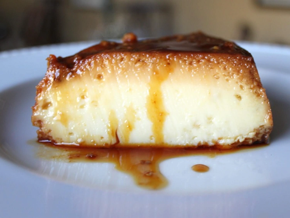 Cách Làm Bánh Flan Không Bị Rỗ: Bí Quyết Mềm Mịn Chuẩn Vị Tại Nhà
